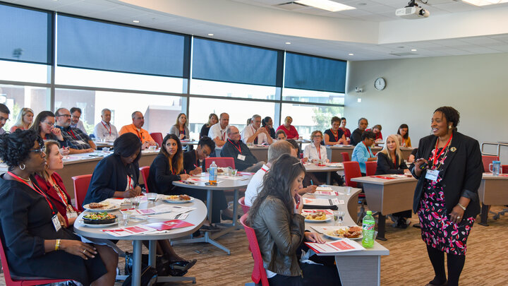 Dr. Gwendolyn Combs will discuss navigating the complexity of diversity and inclusion at the February 27 Power Lunch. 